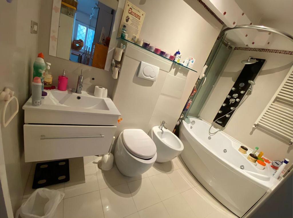 Affitto Due Camere, Due Bagni In Villa Рим Екстер'єр фото
